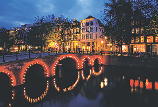 Amsterdam web | RHN72800