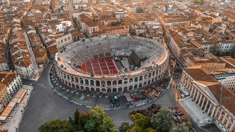 Opernfestspiele in der Arena di Verona